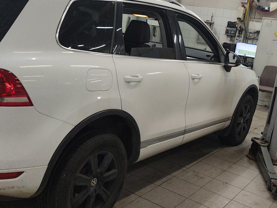 Volkswagen Touareg II Санкт-Петербург  - изображение 14