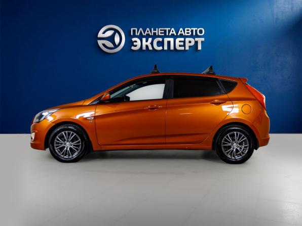Hyundai Solaris I Рестайлинг с пробегом 2016 года, цена 993 000 рублей, 119671 км, хэтчбек, Автокод Объявления