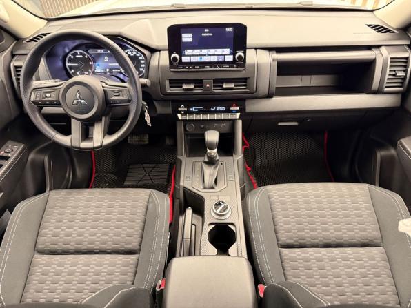 Mitsubishi L200 VI с пробегом 2026 года, цена 5 450 000 рублей, 10 км, offers.body_type.unknown, Автокод Объявления