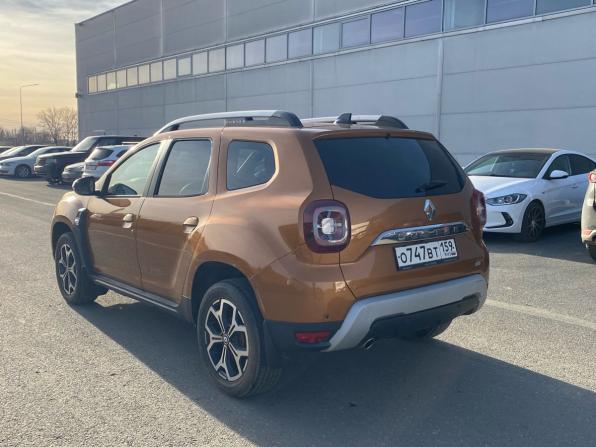 Renault Duster II с пробегом 2021 года, цена 1 599 000 рублей, 147157 км, внедорожник, Автокод Объявления