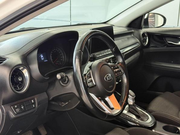 Kia Cerato IV с пробегом 2021 года, цена 1 667 000 рублей, 179144 км, седан, Автокод Объявления