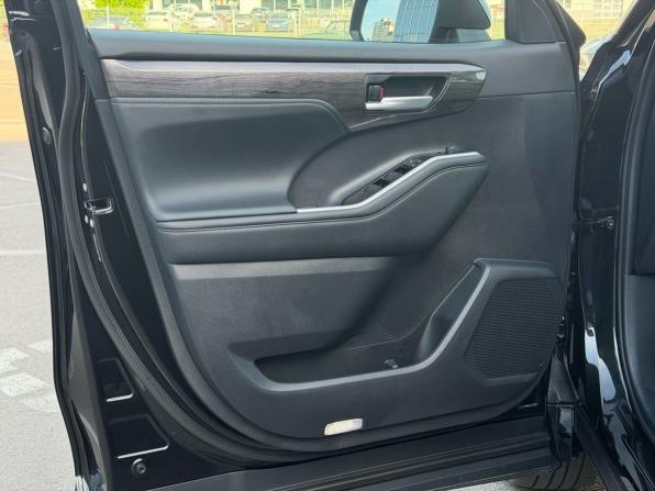 Toyota Highlander IV (XU70) с пробегом 2026 года, цена 5 050 000 рублей, 12 км, внедорожник, Автокод Объявления