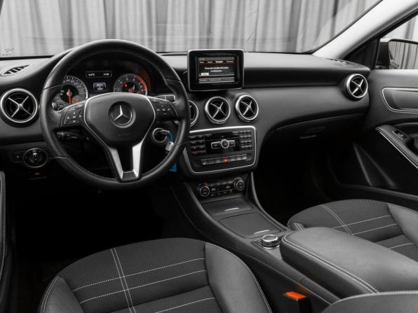 Mercedes-Benz A-Класс III (W176) с пробегом 2013 года, цена 1 680 000 рублей, 74840 км, хэтчбек, Автокод Объявления