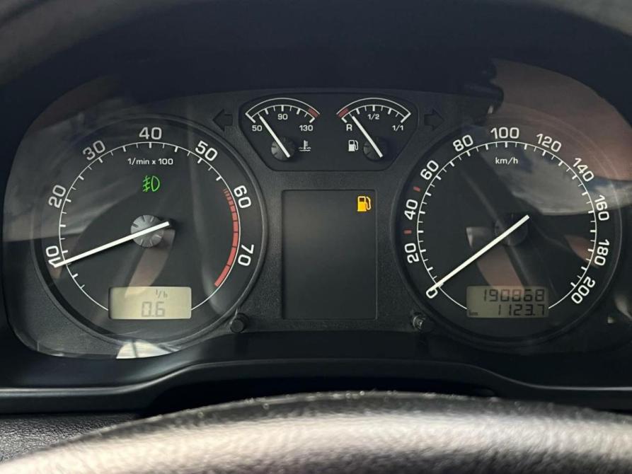 Skoda Octavia II (A5) Санкт-Петербург  - изображение 14