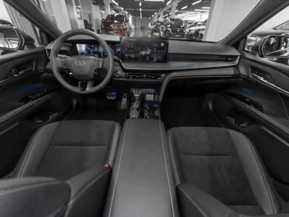Toyota Camry IX (XV80) China Market с пробегом 2026 года, цена 4 400 000 рублей, 21 км, седан, Автокод Объявления