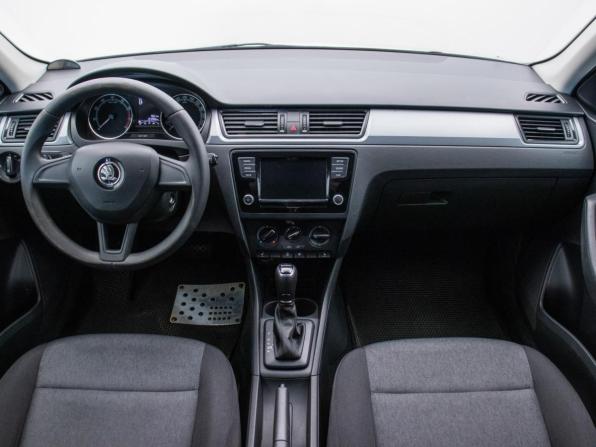 Skoda Rapid I Рестайлинг с пробегом 2018 года, цена 1 178 000 рублей, 124284 км, лифтбек, Автокод Объявления