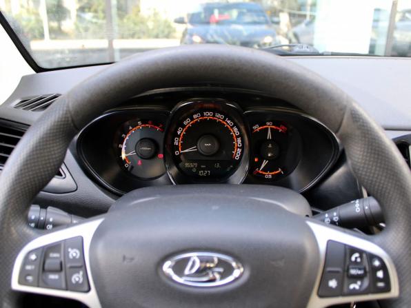 Lada (ВАЗ) Vesta I с пробегом 2019 года, цена 970 000 рублей, 95927 км, седан, Автокод Объявления