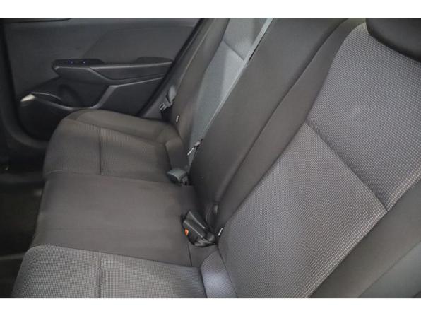 Hyundai Solaris II с пробегом 2017 года, цена 1 306 000 рублей, 99637 км, седан, Автокод Объявления