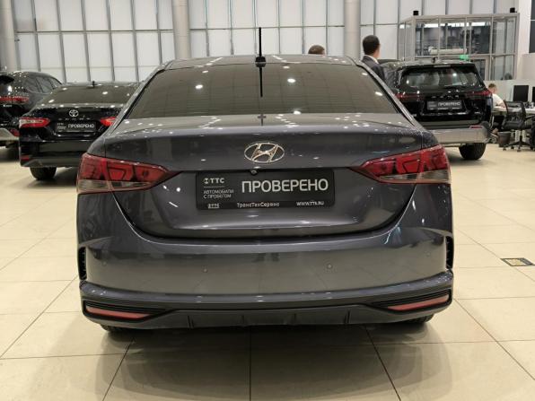 Hyundai Solaris II Рестайлинг с пробегом 2022 года, цена 1 690 000 рублей, 48510 км, седан, Автокод Объявления