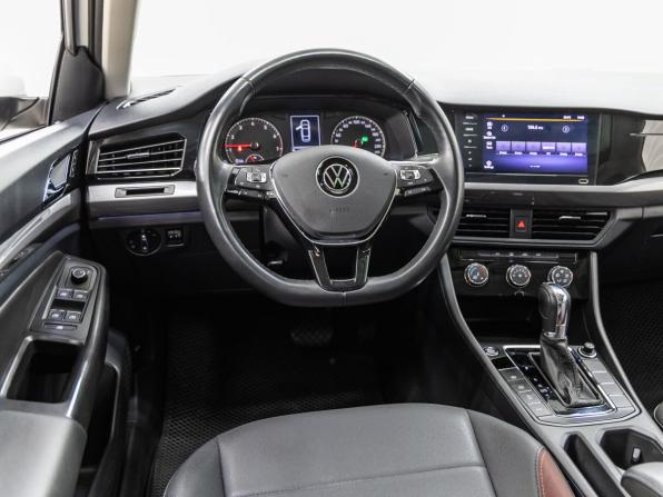 Volkswagen Bora IV с пробегом 2021 года, цена 1 898 000 рублей, 64044 км, седан, Автокод Объявления