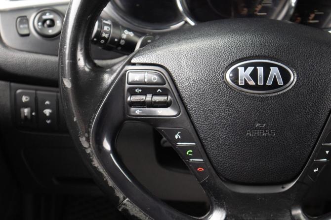 Kia Ceed II с пробегом 2013 года, цена 749 000 рублей, 200000 км, универсал, Автокод Объявления