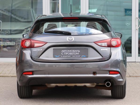 Mazda 3 III (BM) Рестайлинг с пробегом 2016 года, цена 950 000 рублей, 288451 км, хэтчбек, Автокод Объявления