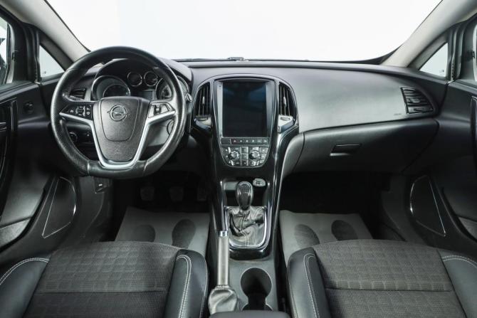Opel Astra J с пробегом 2012 года, цена 999 000 рублей, 92000 км, универсал, Автокод Объявления