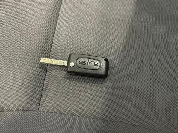 Citroen Berlingo II Рестайлинг с пробегом 2013 года, цена 559 000 рублей, 334511 км, минивэн, Автокод Объявления