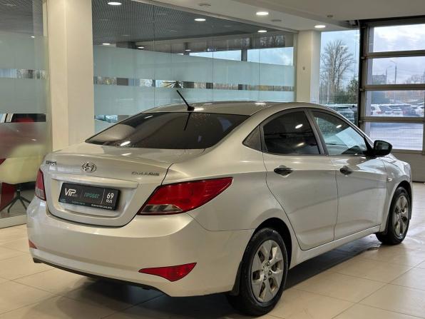 Hyundai Solaris I Рестайлинг с пробегом 2014 года, цена 897 000 рублей, 199433 км, седан, Автокод Объявления