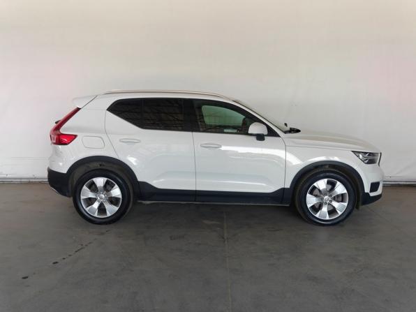 Volvo XC40 I с пробегом 2020 года, цена 2 082 000 рублей, 239431 км, внедорожник, Автокод Объявления