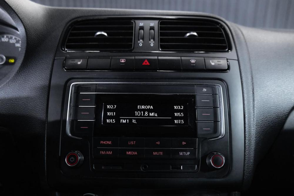 Volkswagen Polo V Рестайлинг Тюмень  - изображение 21