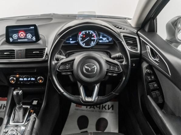 Mazda Axela III Рестайлинг с пробегом 2017 года, цена 1 349 000 рублей, 73227 км, седан, Автокод Объявления