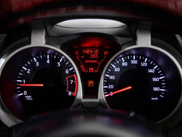Nissan Juke I с пробегом 2010 года, цена 875 000 рублей, 140000 км, внедорожник, Автокод Объявления