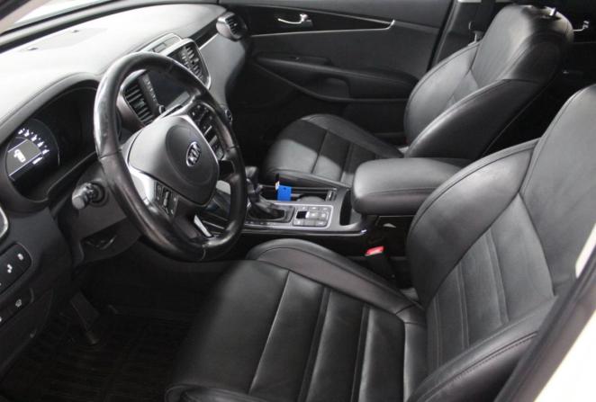 Kia Sorento II Рестайлинг с пробегом 2019 года, цена 3 085 000 рублей, 132706 км, внедорожник, Автокод Объявления