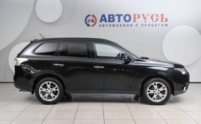 Mitsubishi Outlander III с пробегом 2012 года, цена 1 415 000 рублей, 132000 км, внедорожник, Автокод Объявления