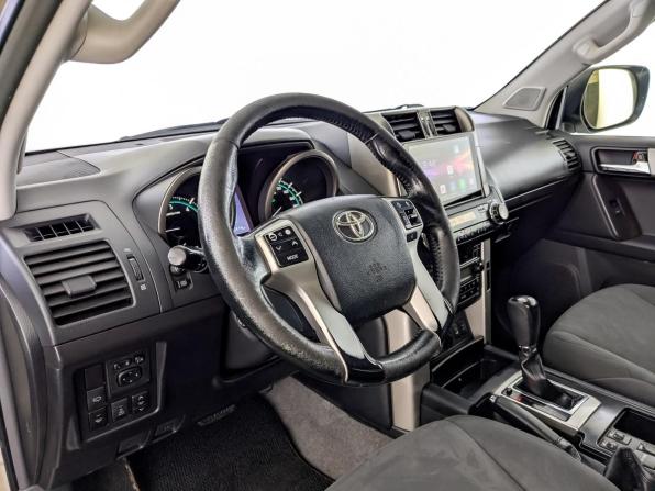 Toyota Land Cruiser Prado 150 Series с пробегом 2012 года, цена 2 700 000 рублей, 283219 км, внедорожник, Автокод Объявления