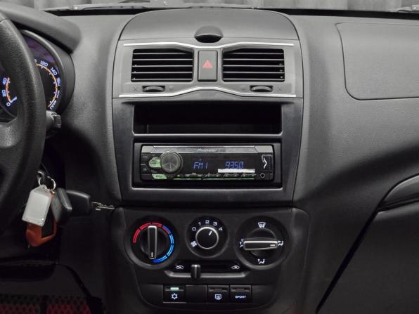 Lada (ВАЗ) Granta I Рестайлинг с пробегом 2019 года, цена 619 000 рублей, 102000 км, седан, Автокод Объявления
