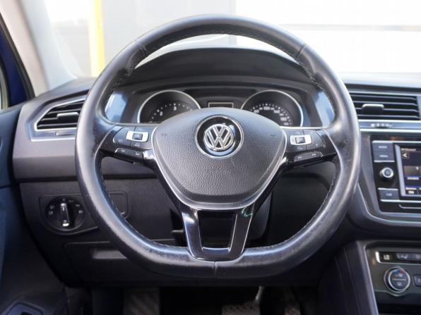 Volkswagen Tiguan II с пробегом 2018 года, цена 2 450 000 рублей, 153379 км, внедорожник, Автокод Объявления