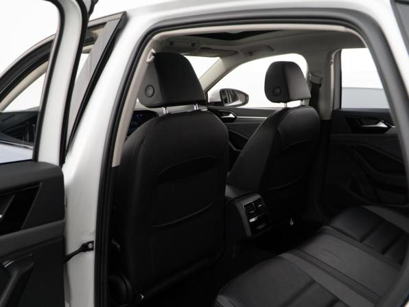 Volkswagen Sagitar III с пробегом 2021 года, цена 2 327 077 рублей, 36234 км, седан, Автокод Объявления
