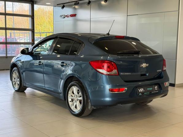 Chevrolet Cruze I Рестайлинг с пробегом 2012 года, цена 690 000 рублей, 269553 км, хэтчбек, Автокод Объявления