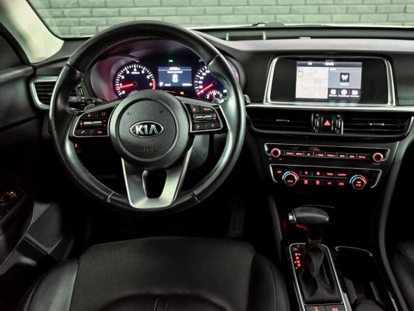 Kia Optima IV Рестайлинг с пробегом 2020 года, цена 2 560 000 рублей, 64066 км, седан, Автокод Объявления