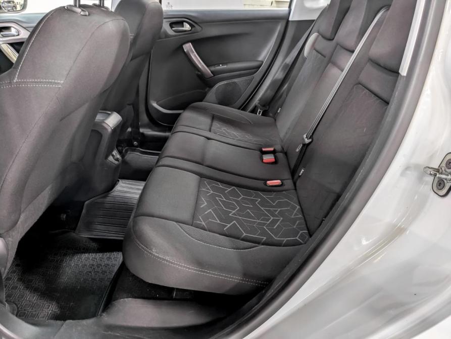Peugeot 2008 I Москва  - изображение 12