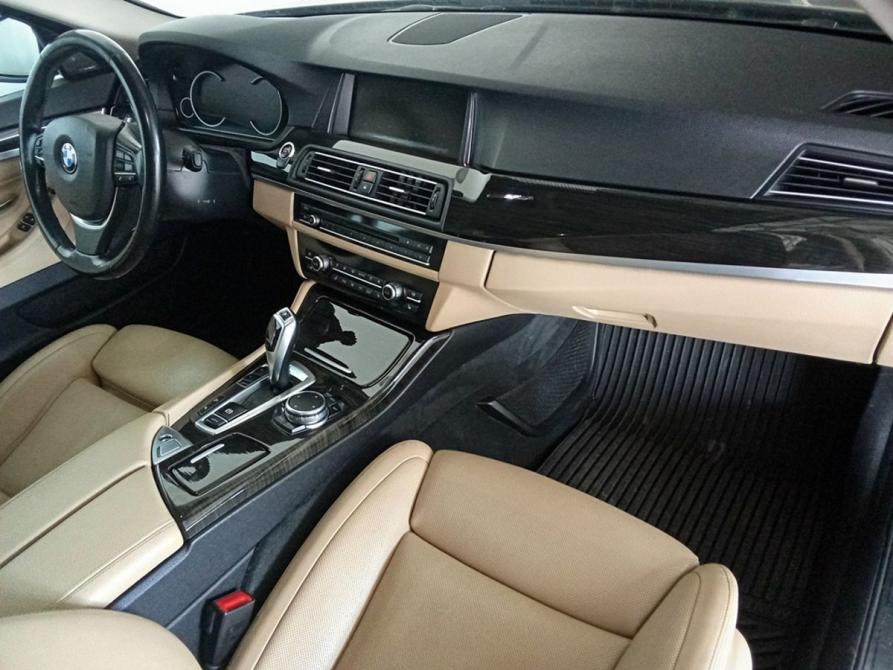 BMW 5 серии VI (F10/F11/F07) Рестайлинг Москва  - изображение 11