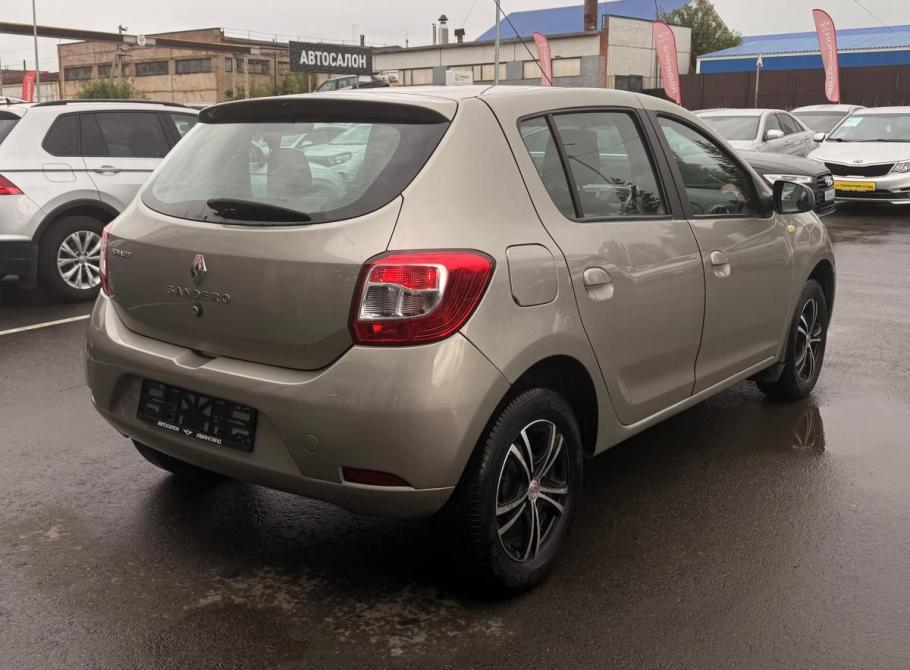 Renault Sandero II Альметьевск  - изображение 7