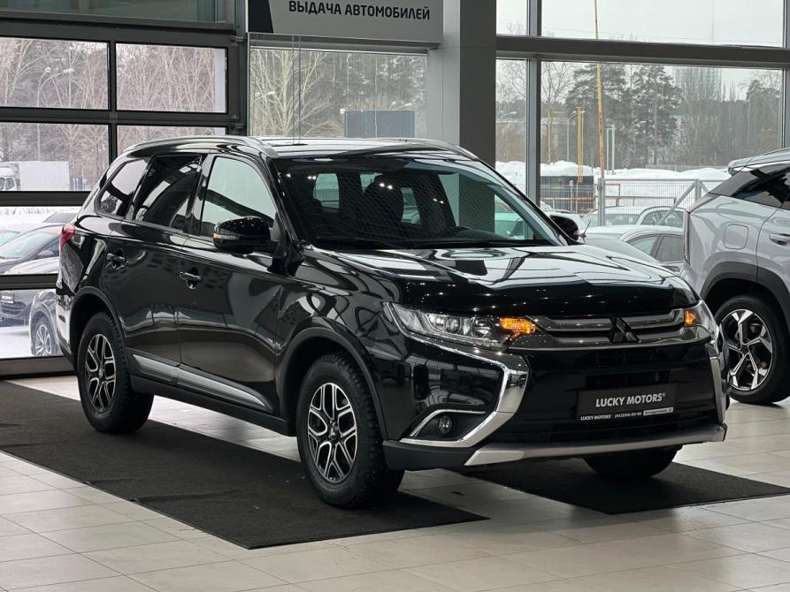 Mitsubishi Outlander III Рестайлинг 2 Екатеринбург  - изображение 1