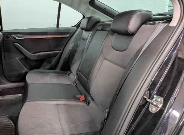 Skoda Octavia III (A7) Рестайлинг с пробегом 2018 года, цена 1 950 000 рублей, 95124 км, лифтбек, Автокод Объявления