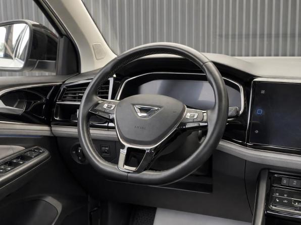 Jetta VS7 I Рестайлинг 1 с пробегом 2023 года, цена 2 057 000 рублей, 56750 км, внедорожник, Автокод Объявления