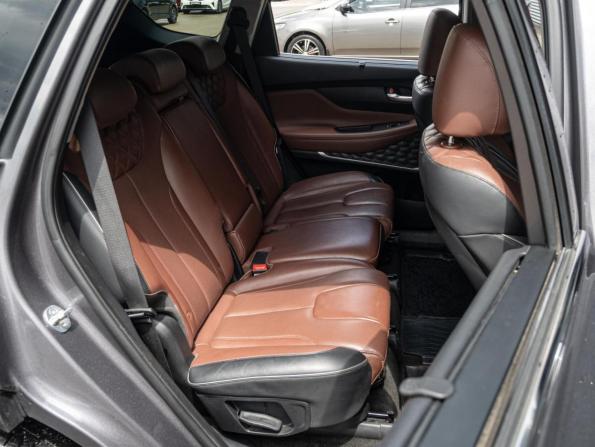 Hyundai Santa Fe IV Рестайлинг с пробегом 2021 года, цена 4 150 000 рублей, 88450 км, внедорожник, Автокод Объявления