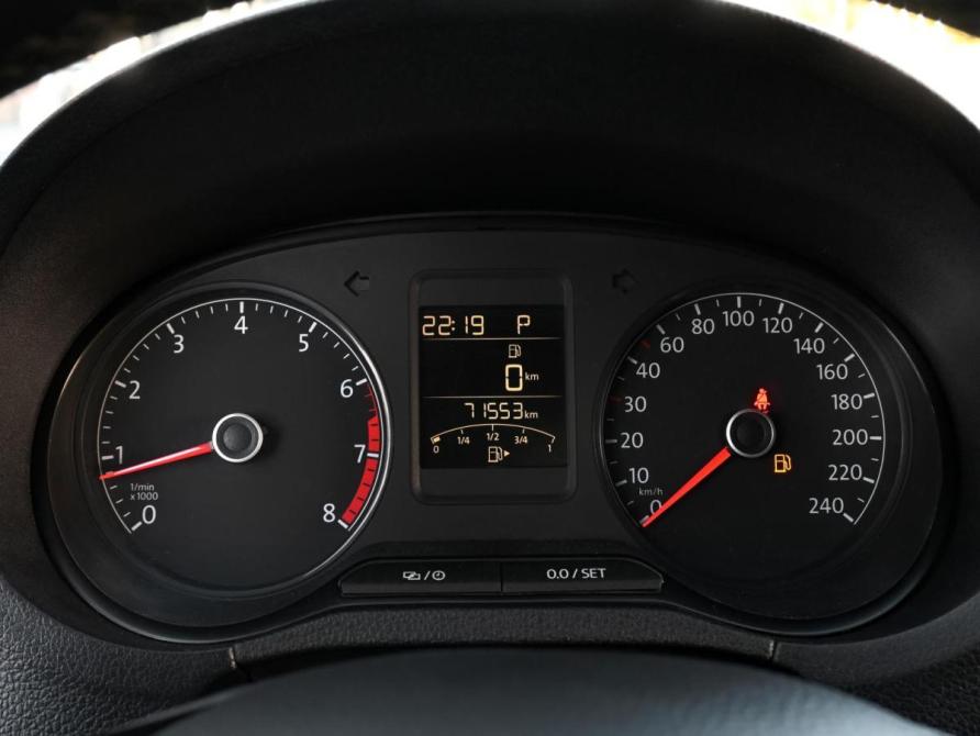 Volkswagen Polo V Рестайлинг Волгоград  - изображение 12
