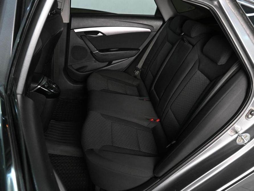 Hyundai i40 I Рестайлинг Ростов-на-Дону  - изображение 9