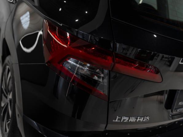Skoda Karoq I с пробегом 2025 года, цена 3 350 000 рублей, 18 км, внедорожник, Автокод Объявления