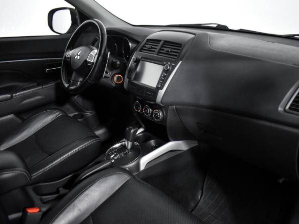 Mitsubishi ASX I с пробегом 2011 года, цена 1 200 000 рублей, 83958 км, внедорожник, Автокод Объявления