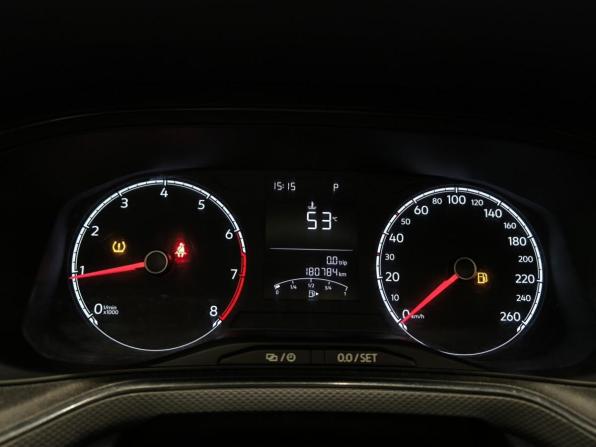 Volkswagen Polo VI с пробегом 2020 года, цена 990 000 рублей, 180000 км, лифтбек, Автокод Объявления