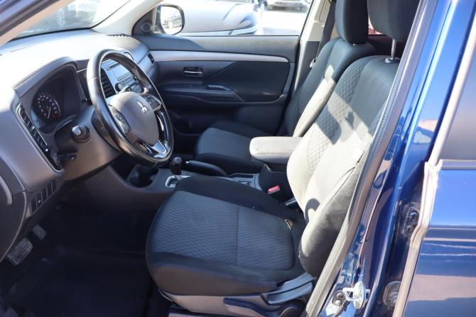 Mitsubishi Outlander III Рестайлинг 2 с пробегом 2015 года, цена 1 299 000 рублей, 265000 км, внедорожник, Автокод Объявления