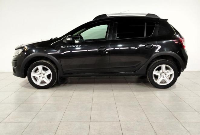 Renault Sandero II с пробегом 2016 года, цена 980 000 рублей, 121290 км, хэтчбек, Автокод Объявления