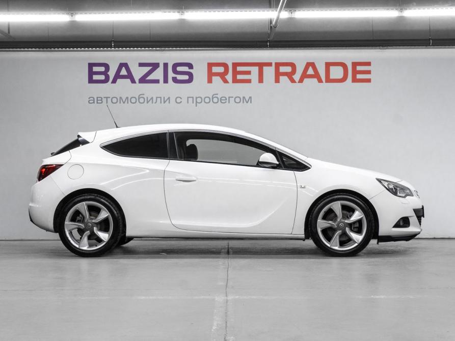 Opel Astra J Рестайлинг Тюмень  - изображение 5