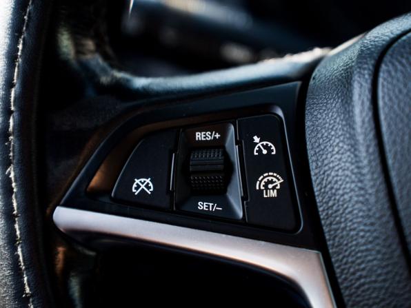 Opel Astra J Рестайлинг с пробегом 2013 года, цена 860 000 рублей, 253495 км, седан, Автокод Объявления