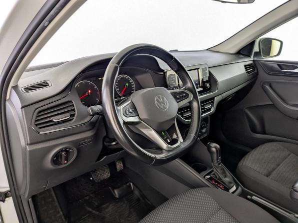 Volkswagen Polo VI с пробегом 2022 года, цена 1 529 000 рублей, 58455 км, лифтбек, Автокод Объявления