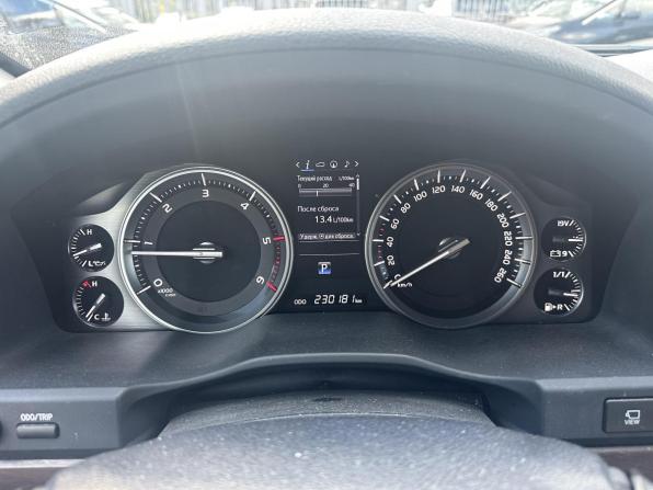 Toyota Land Cruiser 200 Series Рестайлинг 2 с пробегом 2018 года, цена 5 599 000 рублей, 230179 км, внедорожник, Автокод Объявления