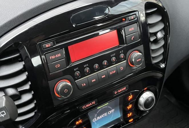 Nissan Juke I с пробегом 2014 года, цена 990 000 рублей, 163949 км, внедорожник, Автокод Объявления